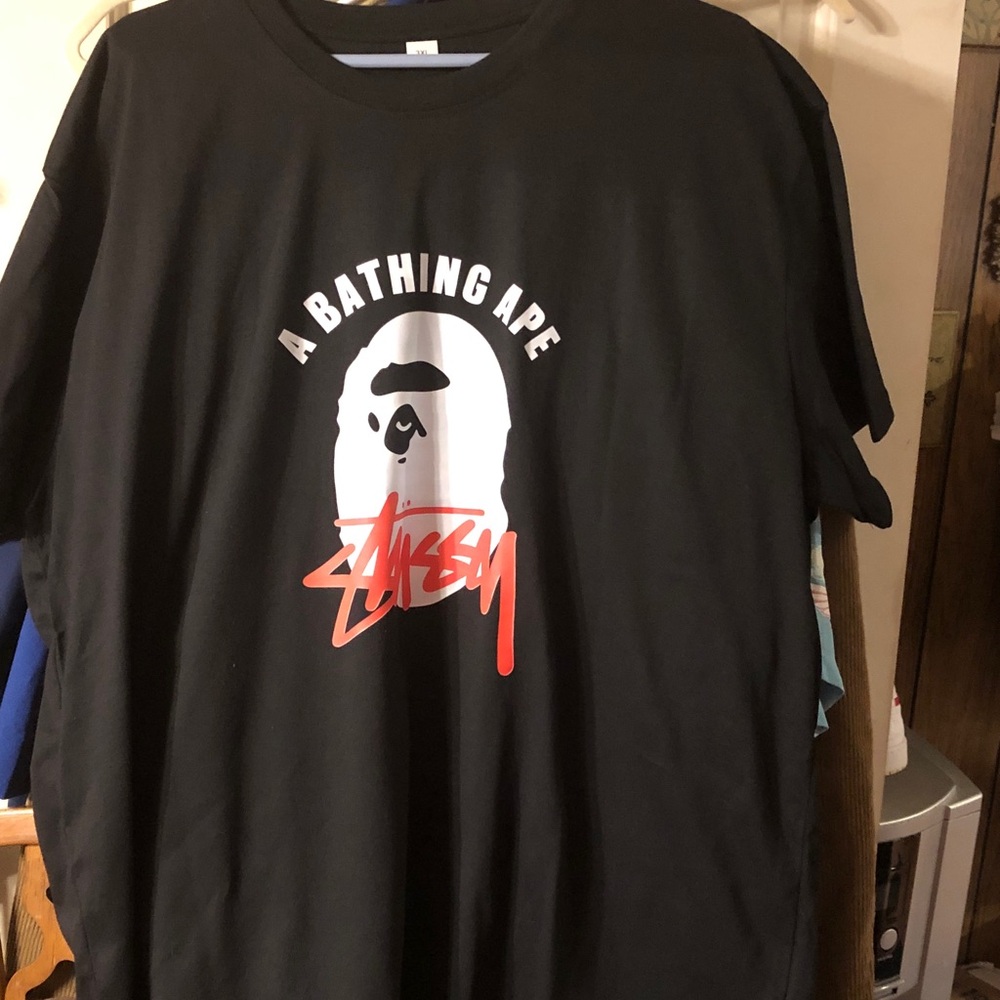 Black Short-Sleeve Graphic Tee with Red Accent